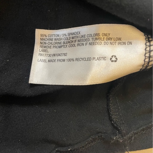 Isabel size small maternity black midi dresss - Picture 7 of 7